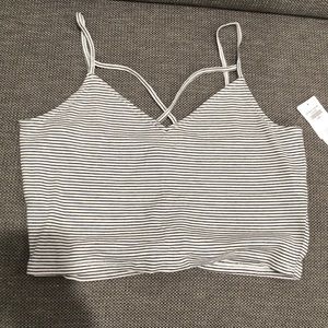 Hollister crop top size large white/black